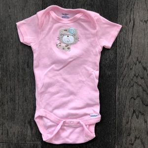 Gerber 100% Cotton baby’s girl’s onesie